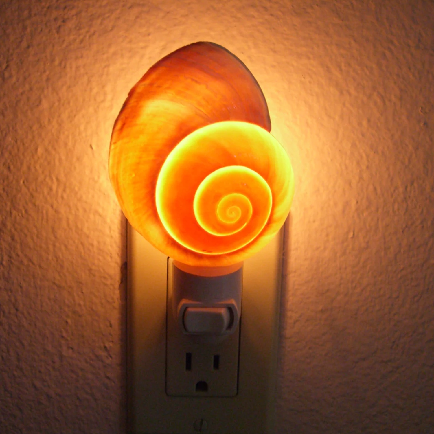 Spiral Snail‑Shell Plug‑In Night Light Coastal Themed Wall Decor For Household Interiors