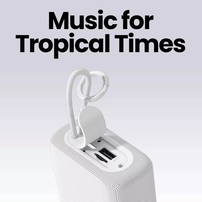 Compact Outdoor Wireless Speaker Splash‑Resistant Audio Device With Quick‑Clip Lanyard